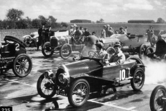 235. 8 Valve, Chassis # 765, Reg. MF 6167 Peter Hampton at wheel. Silverstone 26 August 1952.