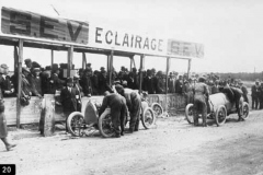 20. Type 13 Coupe des Voiturettes. Le Mans 29 August 1920. (255.01 miles). Cars being worked on in the pits.