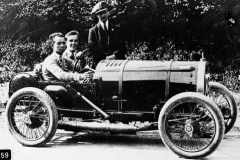 259. Type 13, Chassis # 2059, Reg. CT 6559 Shelsley Walsh 1924. "Cordon Bleu", Raymond Mays. Amherst Villiers (centre), Harold Ayliffe (standing).