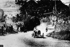 343. TYpe 13, Chassis # 2059, Reg. CT 6559 Caerphilly Mountain, 19 July 1924. (South Wales AC). "Cordon Bleu", Raymond Mays. Note errant rear wheel.