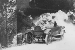 109. 16 Valve Falcon Hillclimb, Nr. Nice 11 January 1925 . Brescia of Rene Drefus and brother Maurice (1st Category tourers